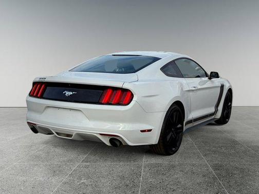 2017 Ford Mustang EcoBoost