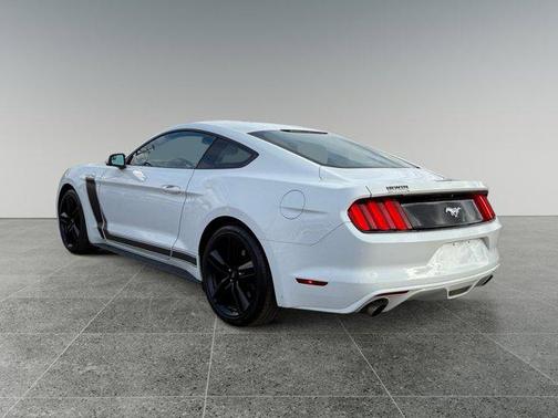 2017 Ford Mustang EcoBoost