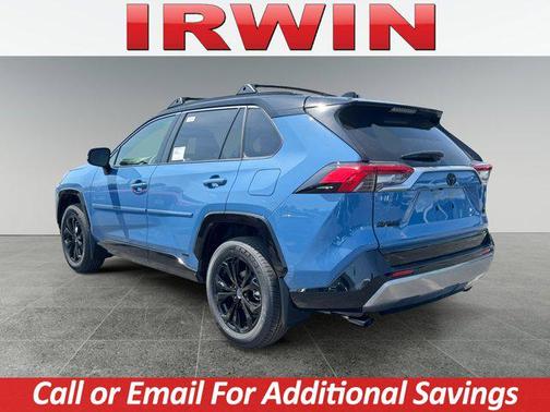 2025 Toyota RAV4 Hybrid SE