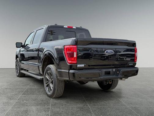 Agate Black Metallic 2023 Ford F-150 XLT
