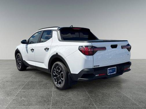 Atlas White 2024 Hyundai SANTA CRUZ SEL