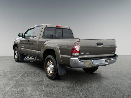 2013 Toyota Tacoma Base