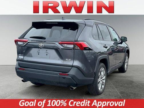 2022 Toyota RAV4 XLE Premium