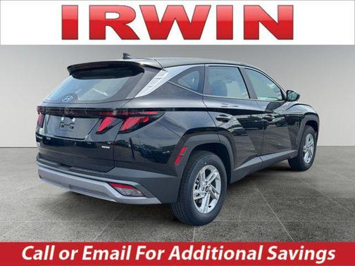 2025 Hyundai TUCSON SE