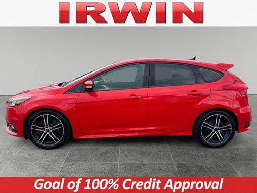 2017 Ford Focus ST