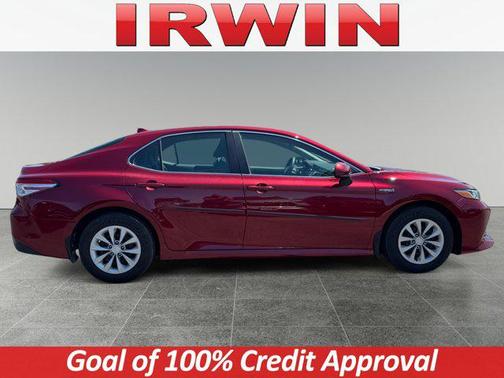 2019 Toyota Camry Hybrid LE