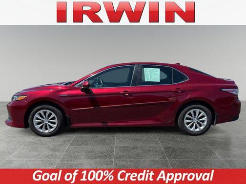 2019 Toyota Camry Hybrid LE