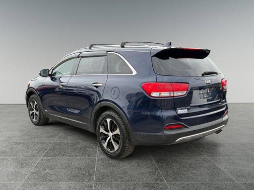 2017 Kia Sorento EX