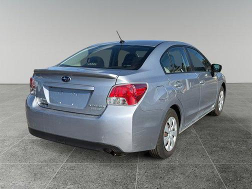 2016 Subaru Impreza 2.0i