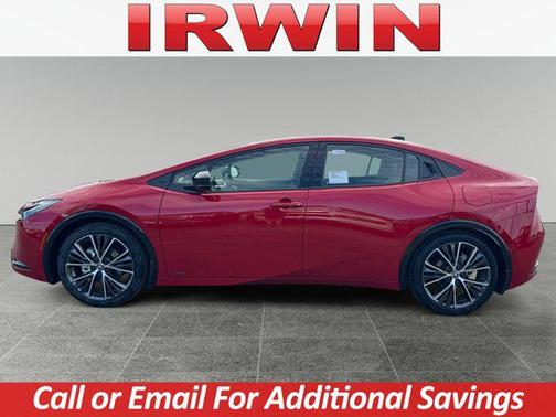 2025 Toyota Prius XLE