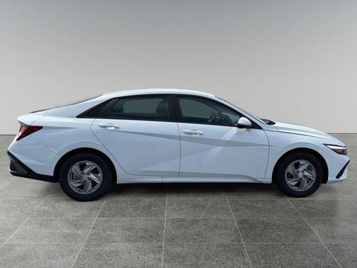 Serenity White 2025 Hyundai ELANTRA SE