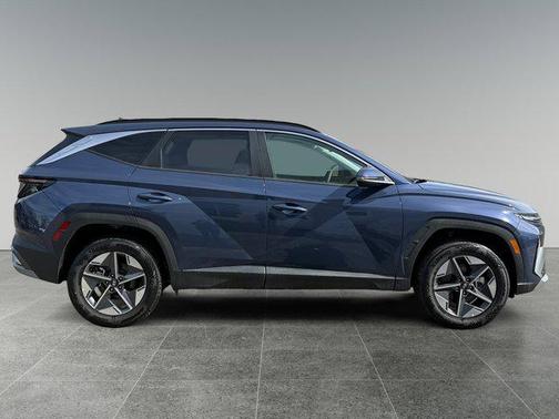 Atlantis Blue 2025 Hyundai TUCSON SEL Convenience