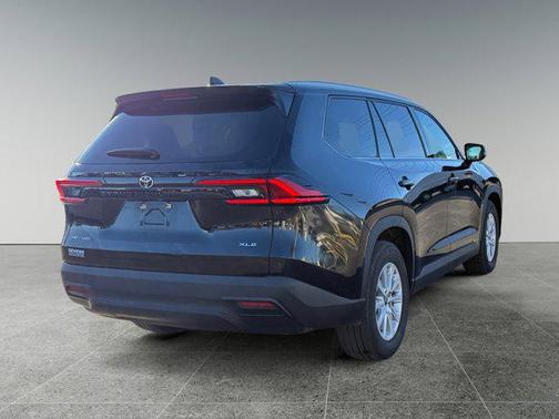 2024 Toyota Grand Highlander Hybrid XLE