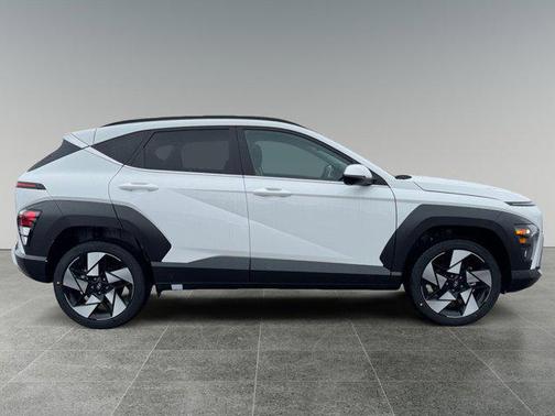 Atlas White 2026 Hyundai KONA Limited