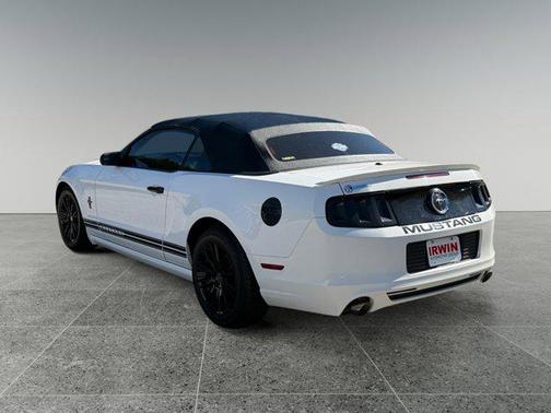 2013 Ford Mustang V6
