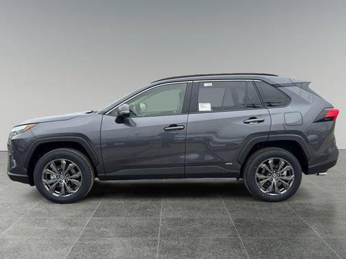 2025 Toyota RAV4 Hybrid XLE Premium