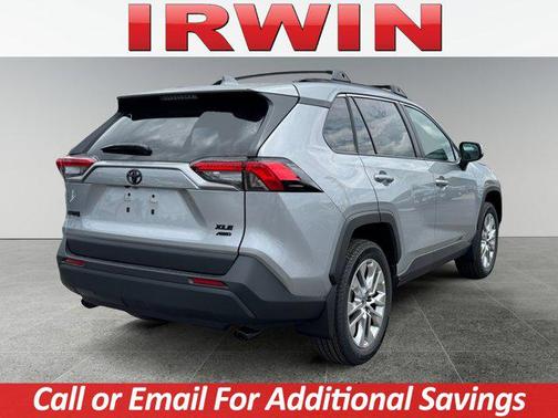 2025 Toyota RAV4 XLE Premium