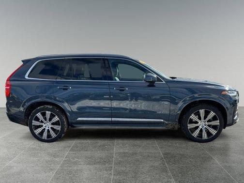 2021 Volvo XC90 T6 Inscription