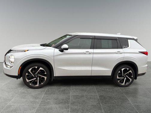 2023 Mitsubishi Outlander SE 2.5 S-AWC