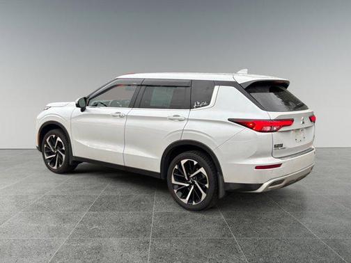 2023 Mitsubishi Outlander SE 2.5 S-AWC