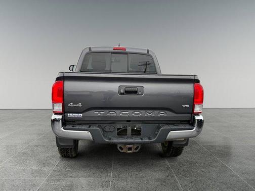 2016 Toyota Tacoma SR5