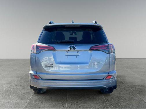 2017 Toyota RAV4 Platinum