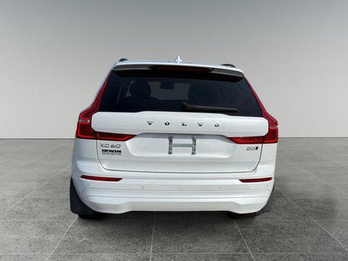 2023 Volvo XC60 B5 Core