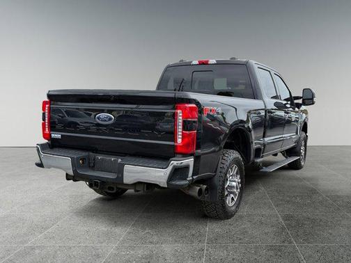 2023 Ford F-350 Lariat