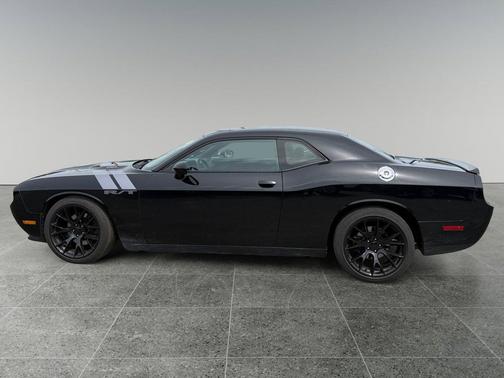 Black 2013 Dodge Challenger R/T