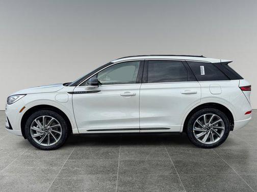 2026 Lincoln Corsair Grand Touring