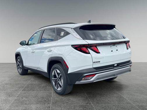 Serenity White Pearl 2026 Hyundai TUCSON SEL