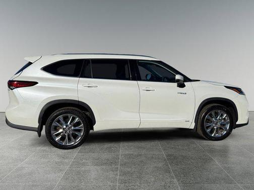 2021 Toyota Highlander Hybrid Limited