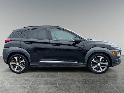 Ultra Black 2018 Hyundai KONA Limited