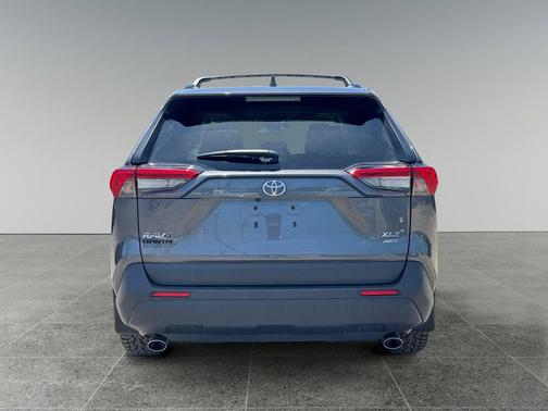 Magnetic Gray Metallic 2025 Toyota RAV4 XLE Premium