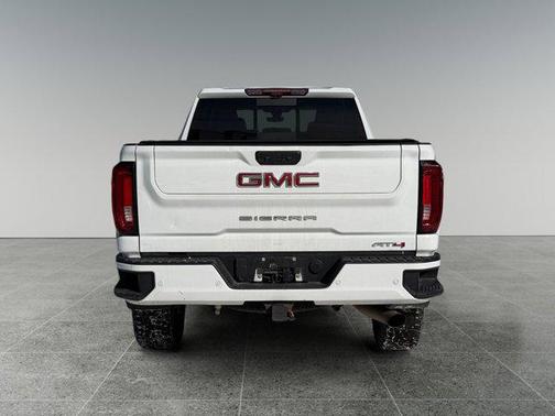 2022 GMC Sierra 3500 AT4