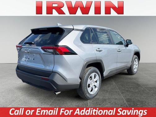 2025 Toyota RAV4 LE