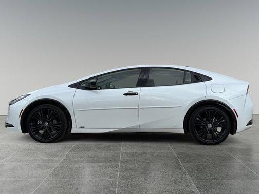 2025 Toyota Prius Limited