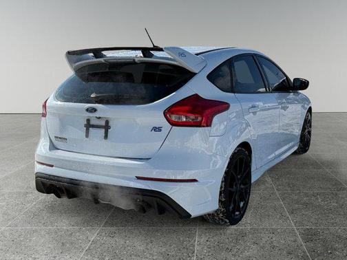 2017 Ford Focus RS Base