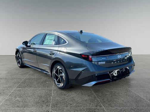 2026 Hyundai SONATA SEL