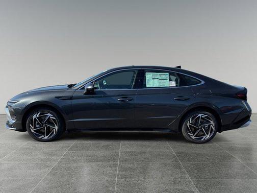 2026 Hyundai SONATA SEL