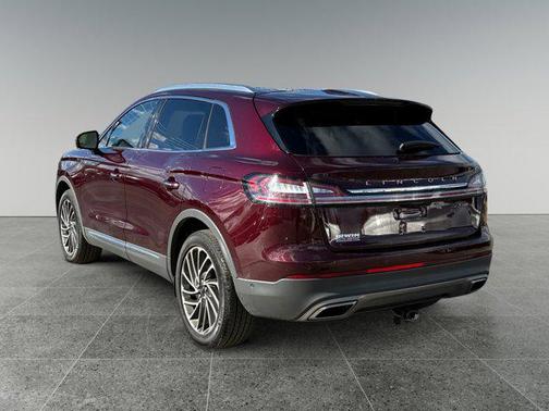 2020 Lincoln Nautilus Reserve