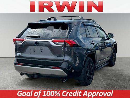 2024 Toyota RAV4 Hybrid SE
