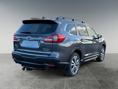 2022 Subaru Ascent Limited 8-Passenger