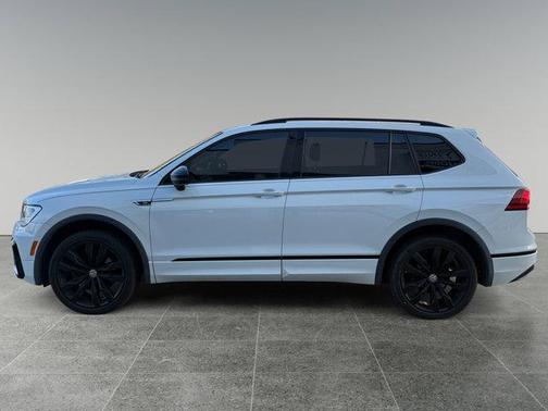 2020 Volkswagen Tiguan 2.0T SE R-Line Black 4MOTION