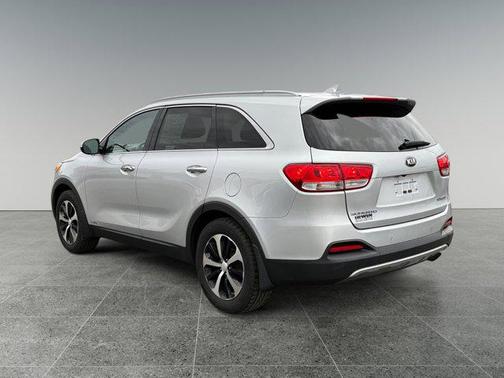 2017 Kia Sorento EX