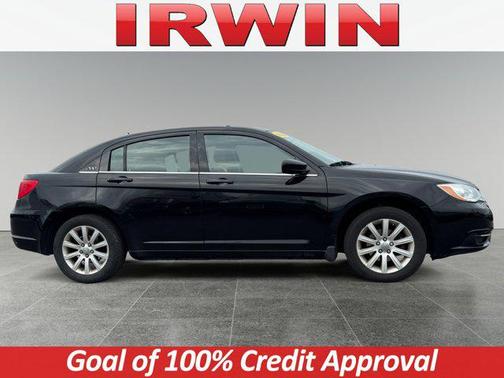 2012 Chrysler 200 Touring