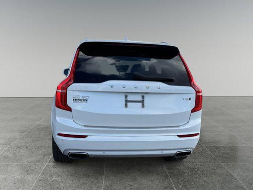 2020 Volvo XC90 T5 Momentum