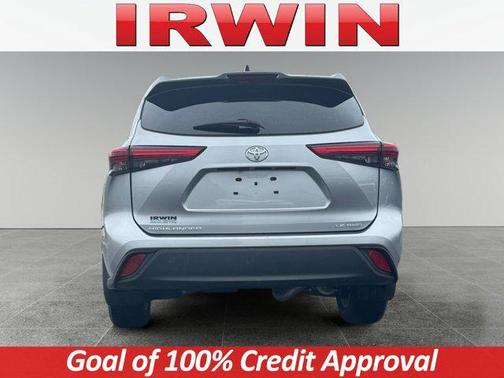 2022 Toyota Highlander LE