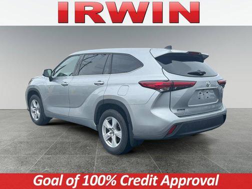 2022 Toyota Highlander LE