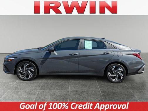 2025 Hyundai ELANTRA SEL